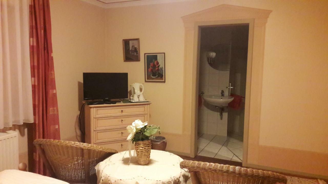 Bed And Breakfast Dannevirke Owschlag Bagian luar foto